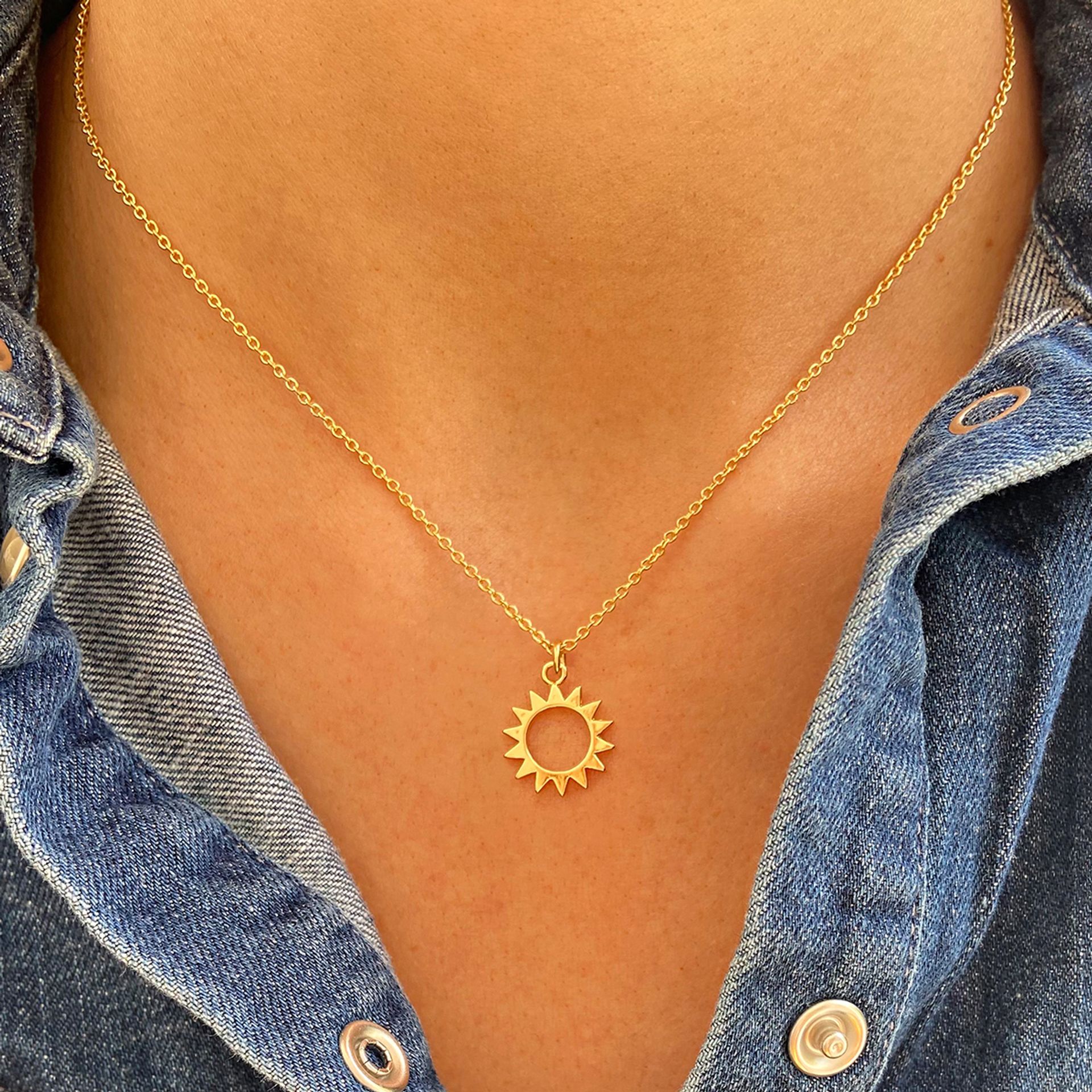 Gold Plated Sun Design Necklace Quirky